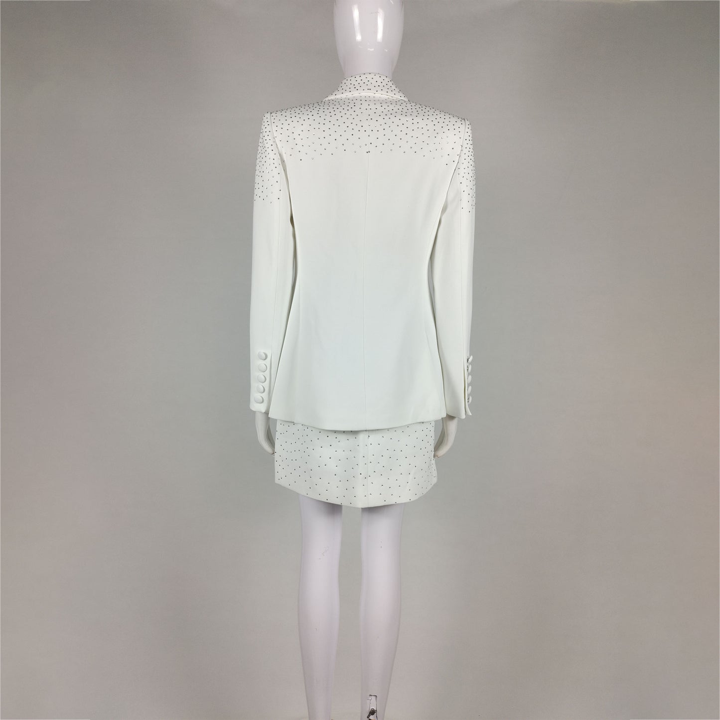 White suit A7553